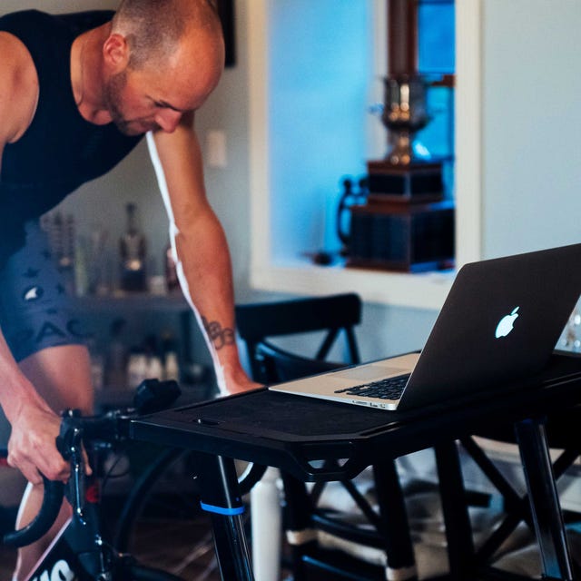 bobby lea on a trainer at home