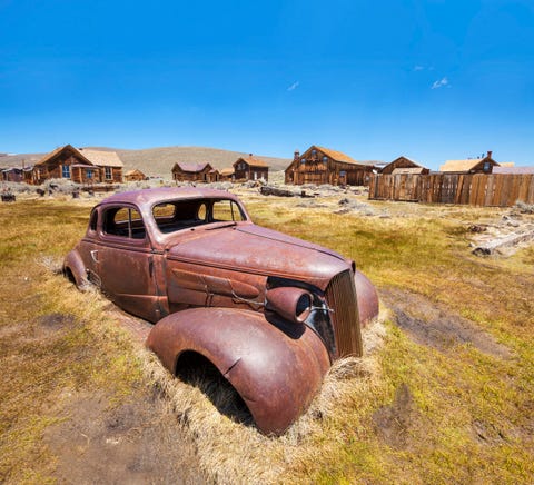 Best Ghost Towns to Visit in the U.S. - Abandoned Places to See