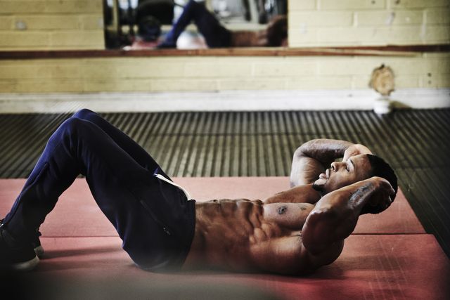 Which Abs Exercise Is Best — Sit-Ups vs. Crunches?