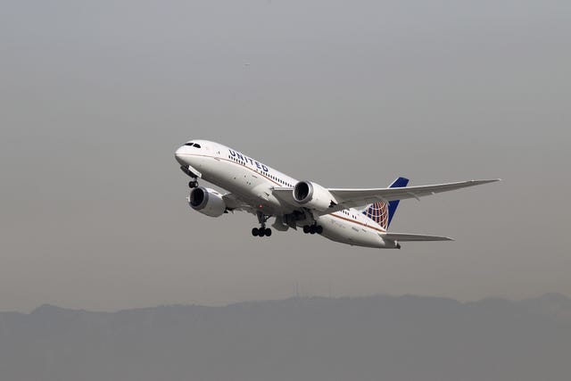 Boeing 787 Faces Renewed Scrutiny After Two New Mechanical Problems