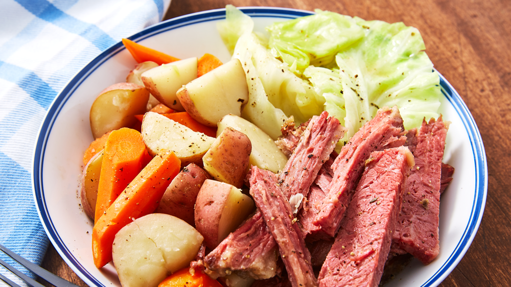 preview for Boiled Dinner Is A St. Patrick's Day Tradition
