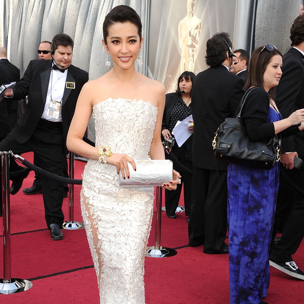 hollywood, ca february 26 li bingbing arrives at the 84th annual academy awards at graumans chinese theatre on february 26, 2012 in hollywood, california photo by steve granitzwireimage