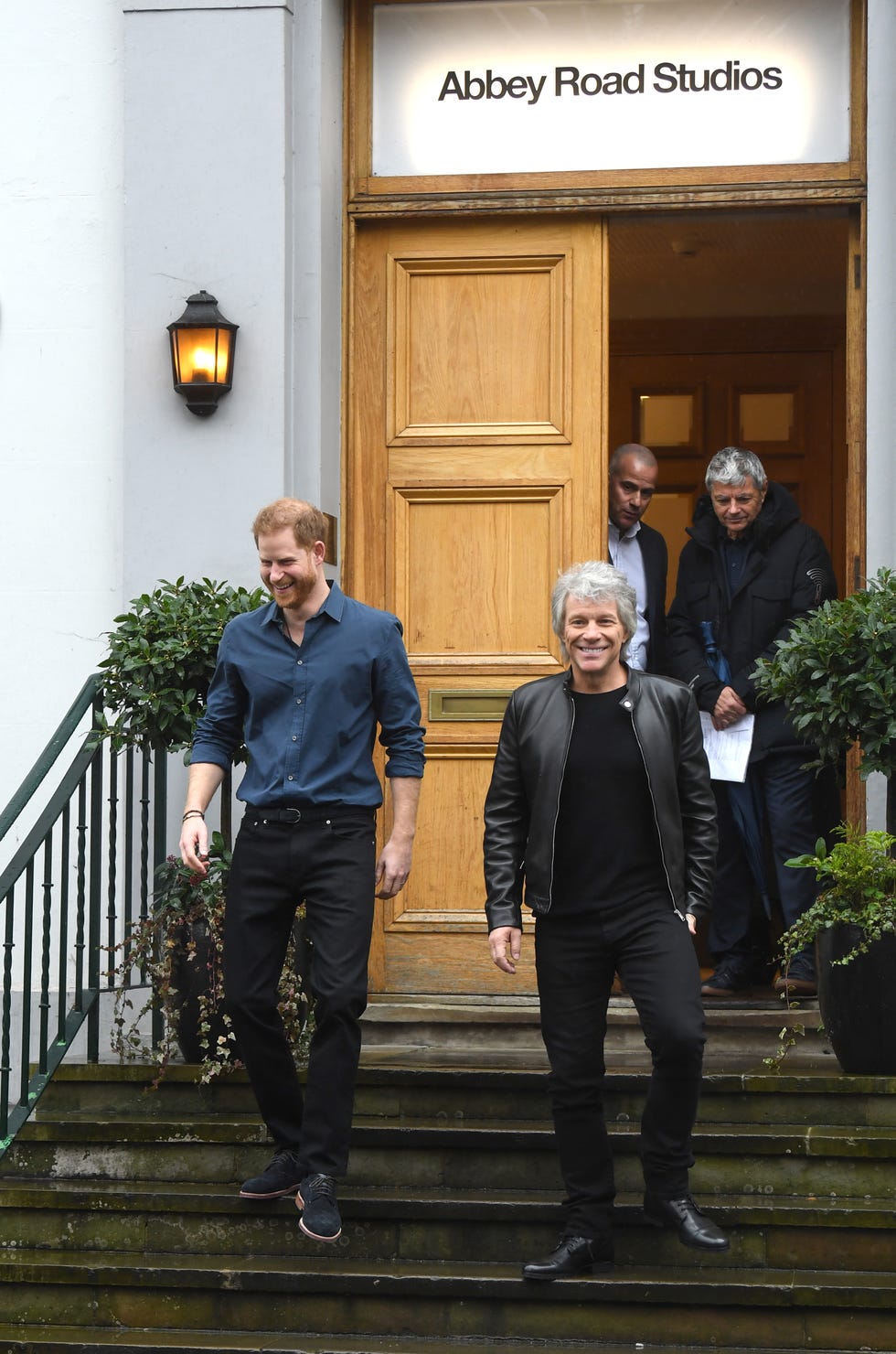 Príncipe Harry y Bon Jovi
