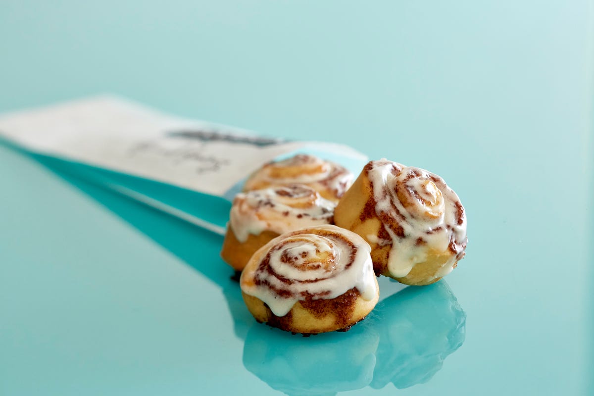 Cinnabon выпечка