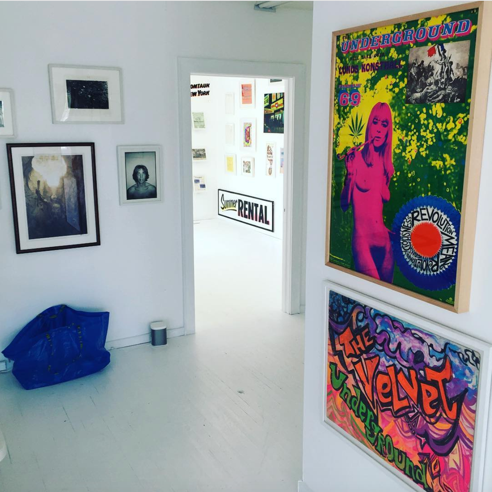 Art, Modern art, Room, Art exhibition, Art gallery, Visual arts, Exhibition, Wall, Painting, Vernissage, 