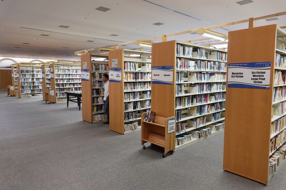florida, miami, miami dade public library system main branch, inside, book shelves stacks,