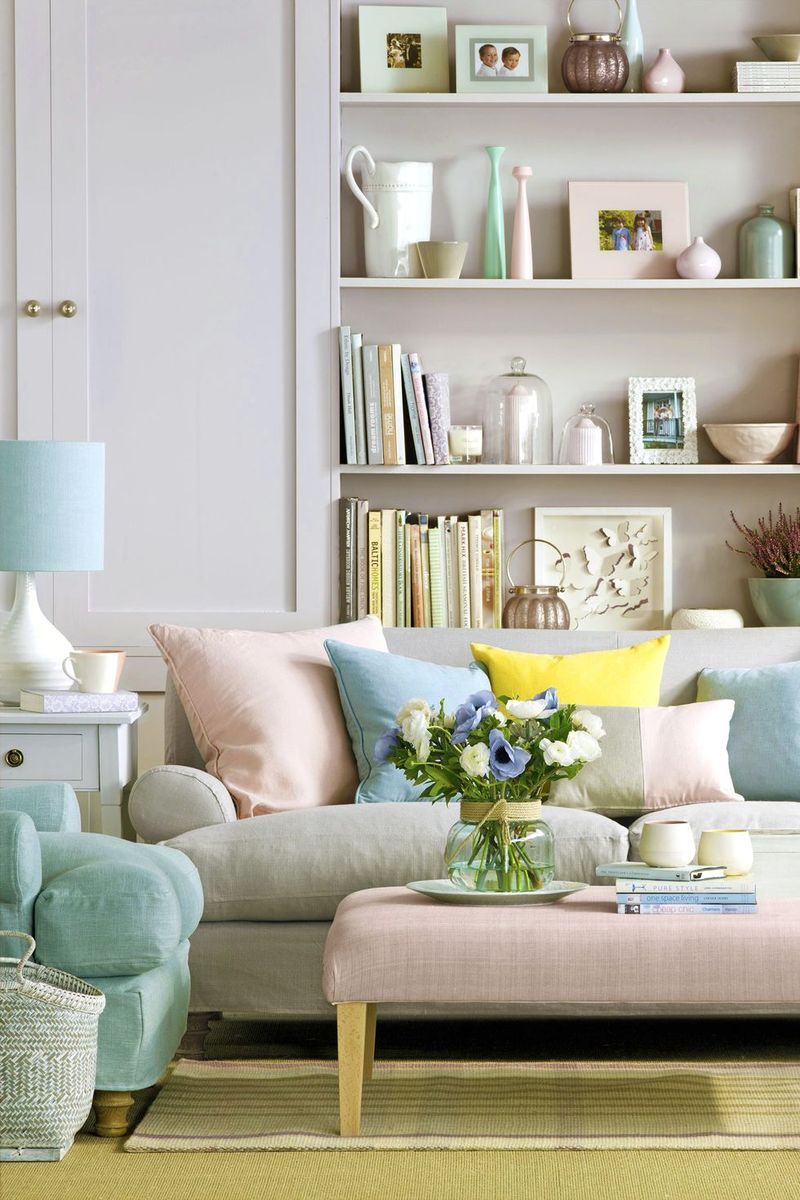20 Chic Bookshelf Decorating Ideas - How to Decorate Bookshelves