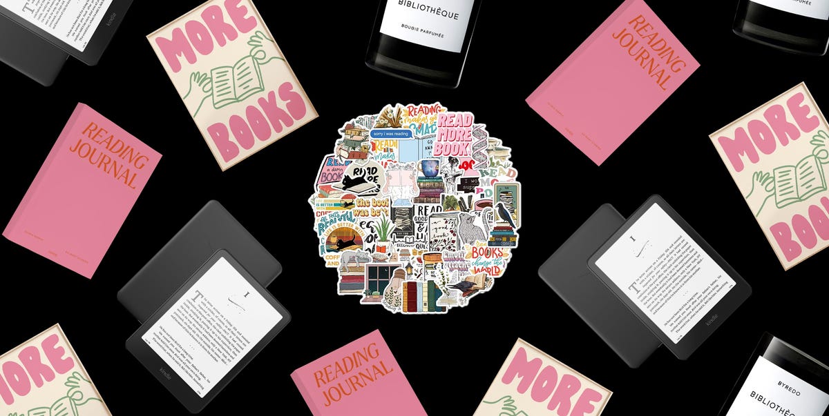 BookTokers Are Shopping, and This Is What They're Buying