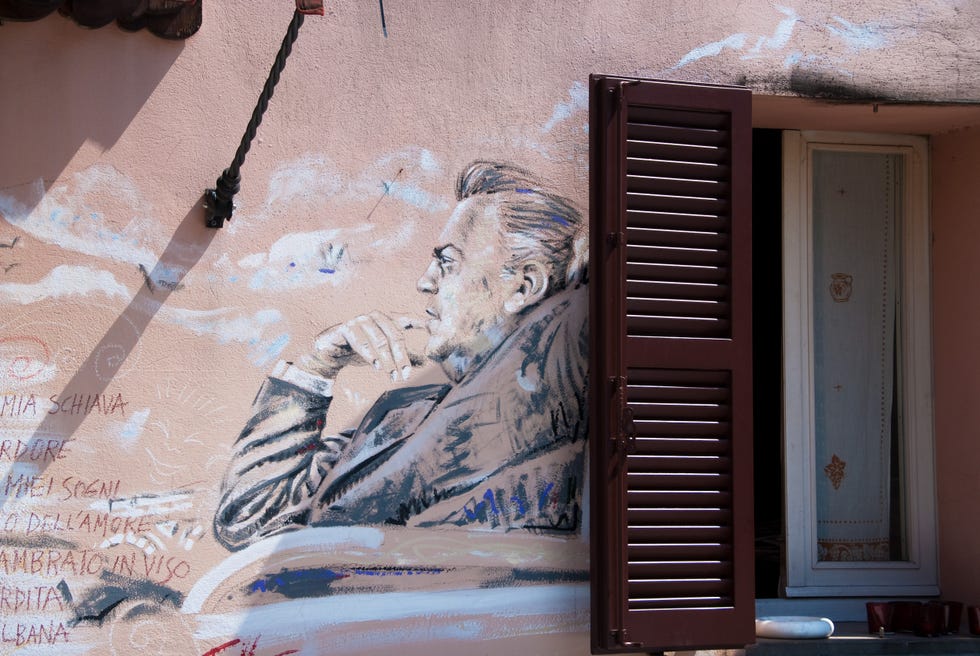 Fellini Fellini, murale Rimini