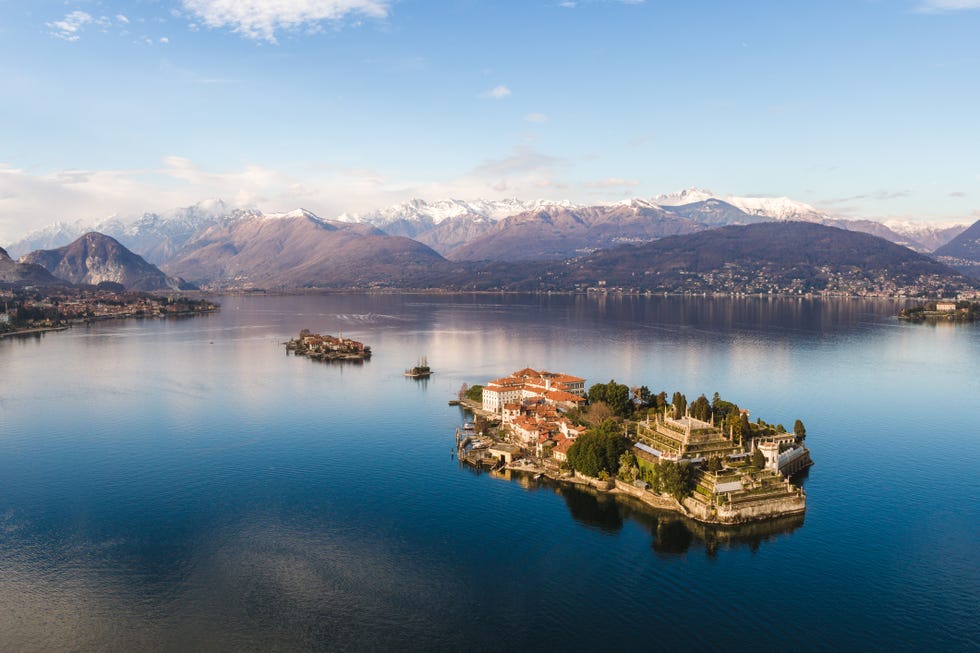 borromean islands