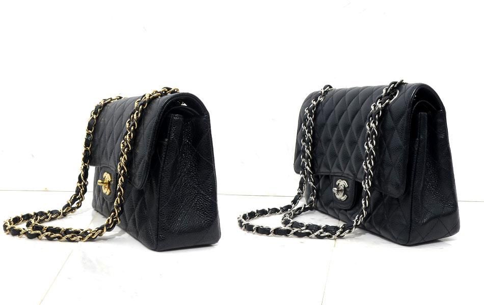 Bag, Handbag, Black, Fashion accessory, Product, Fashion, Leather, Shoulder bag, Material property, Font, 