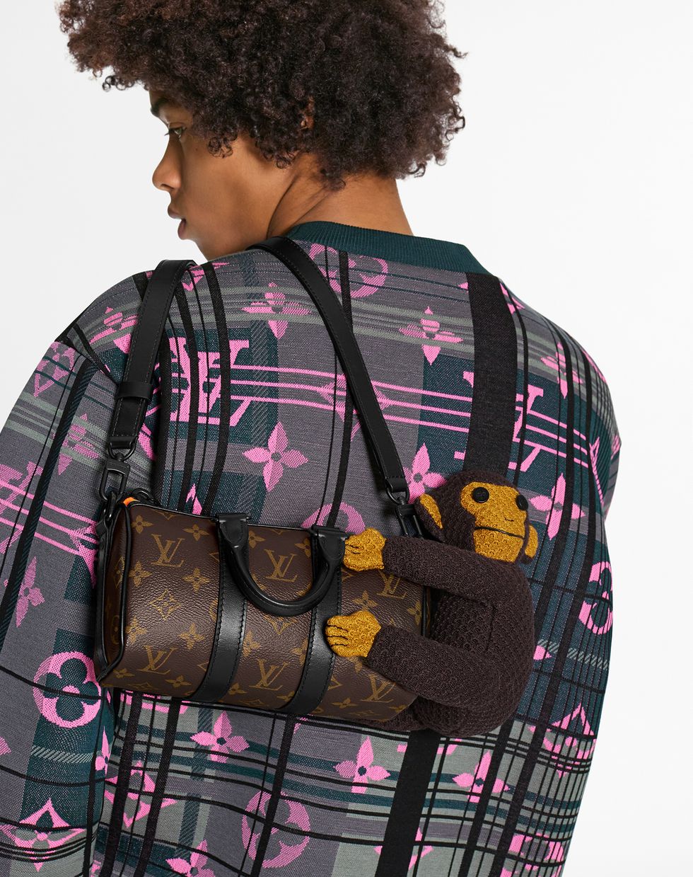 Louis Vuitton lancia le borse extrasmall anche per l'uomo