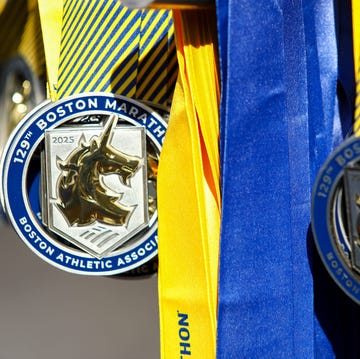 boston marathon 2025 medals boston marathon 2025 medals