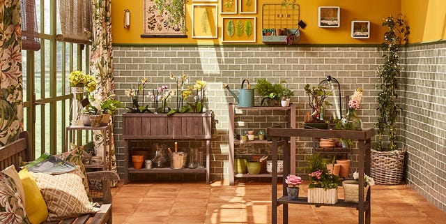 Room, Building, Property, Furniture, Interior design, Home, House, Porch, Living room, Table, Room, Building, Property, Furniture, Interior design, Home, House, Porch, Living room, Table,