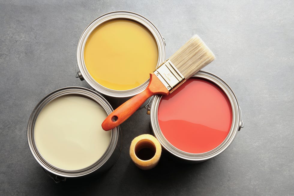 pintura y brocha para hacer manualidades caseras diy