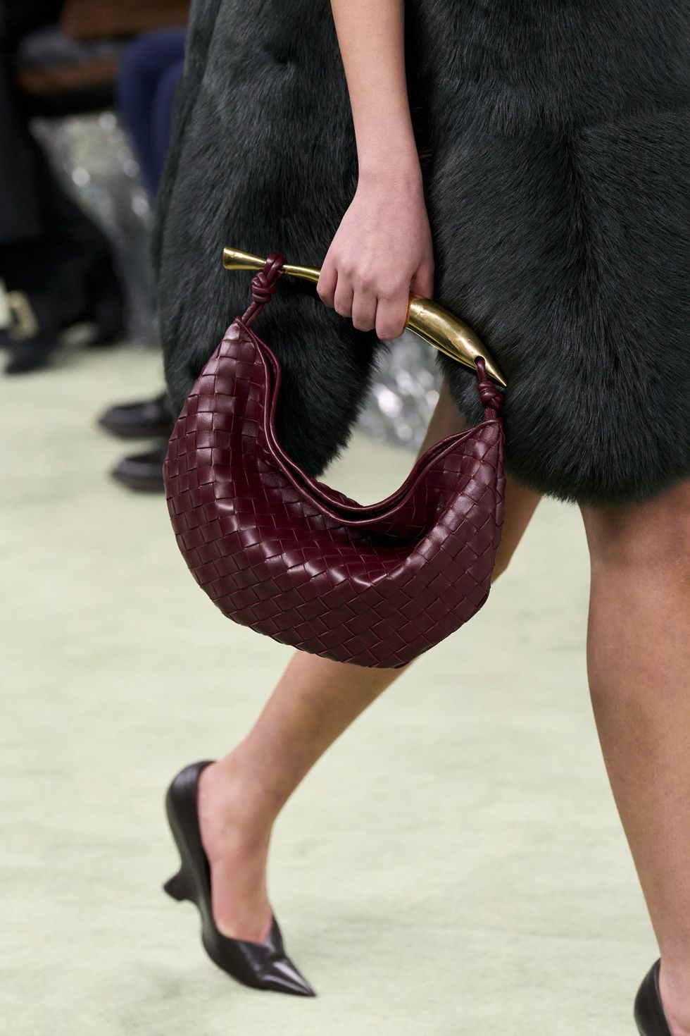 Bottega Veneta's Pouch Is the Hottest Bag in Fashion