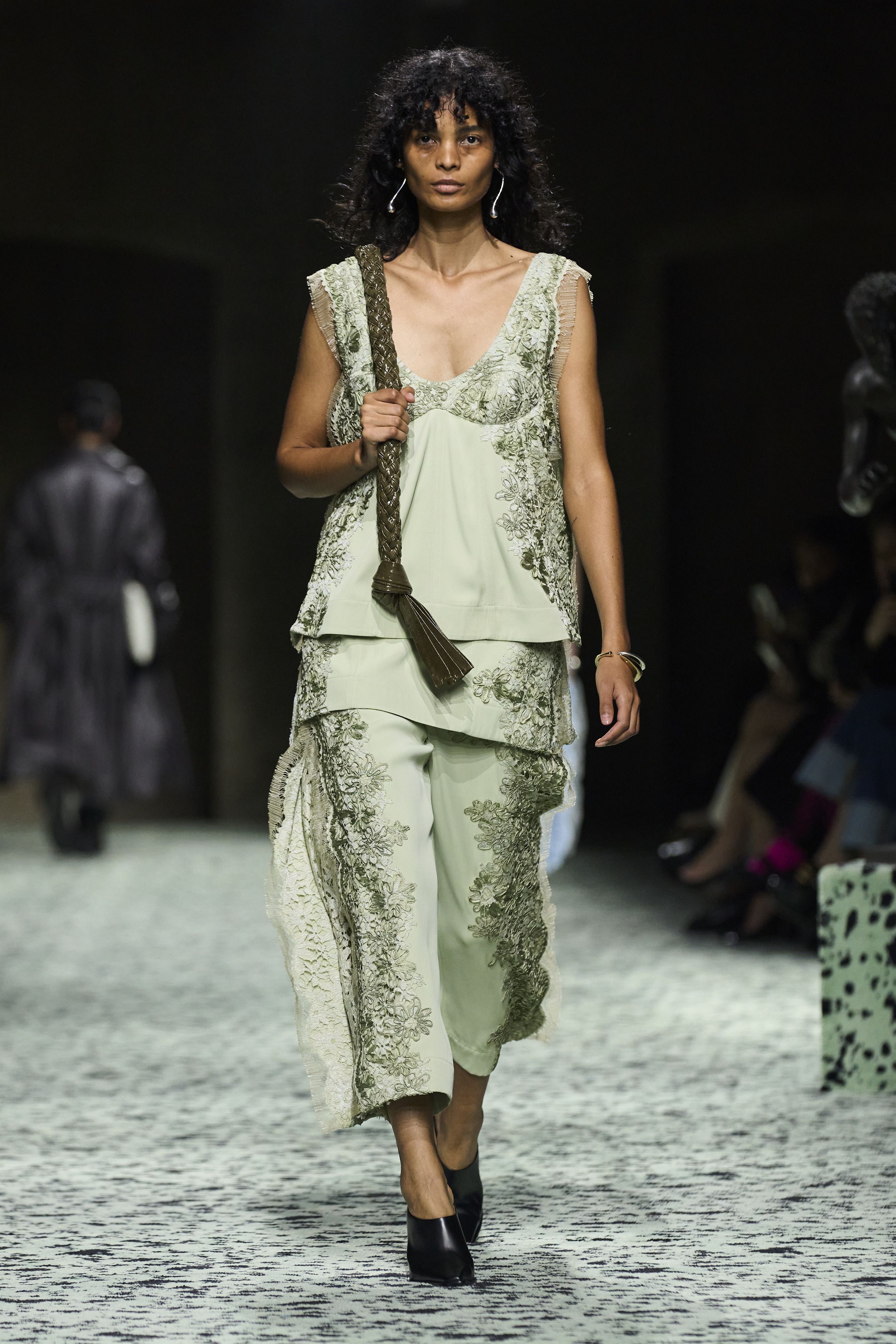 ボッテガ・ヴェネタ(BOTTEGA VENETA)2023秋冬コレクション ボッテガ・ヴェネタ(BOTTEGA VENETA)2023秋冬コレクション