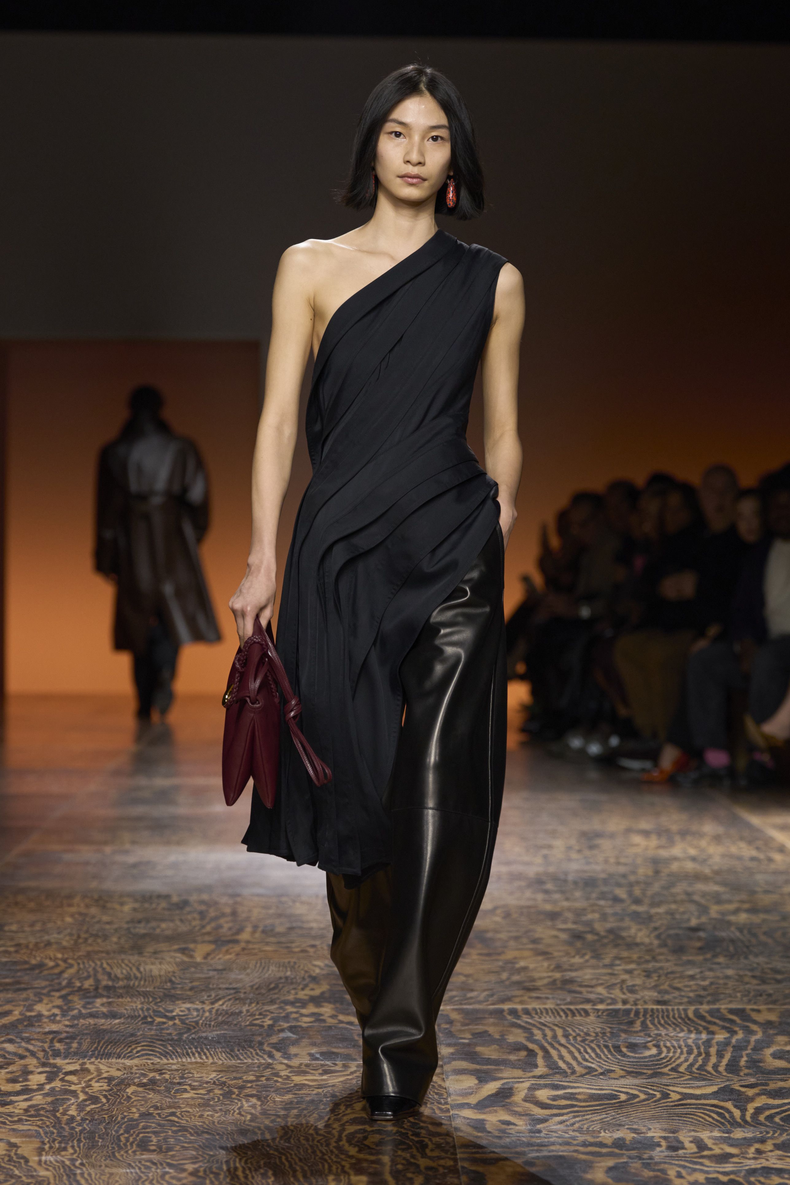 ボッテガ・ヴェネタ(BOTTEGA VENETA)2024-25秋冬コレクション ボッテガ・ヴェネタ(BOTTEGA VENETA)2024-25秋冬コレクション