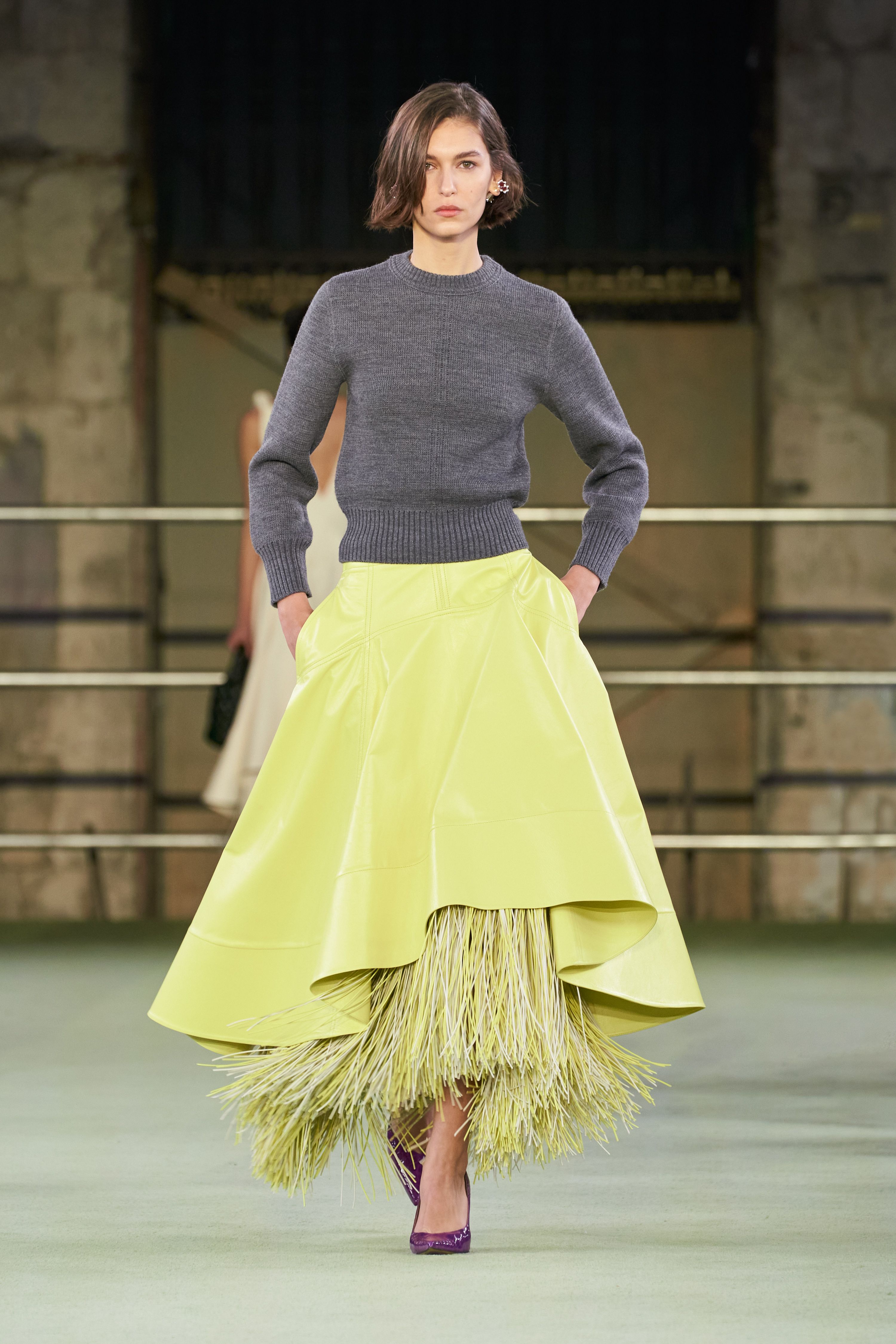 Milan Fashion Week Fall/Winter 2022 Trends: See The Top Looks Here –  StyleCaster