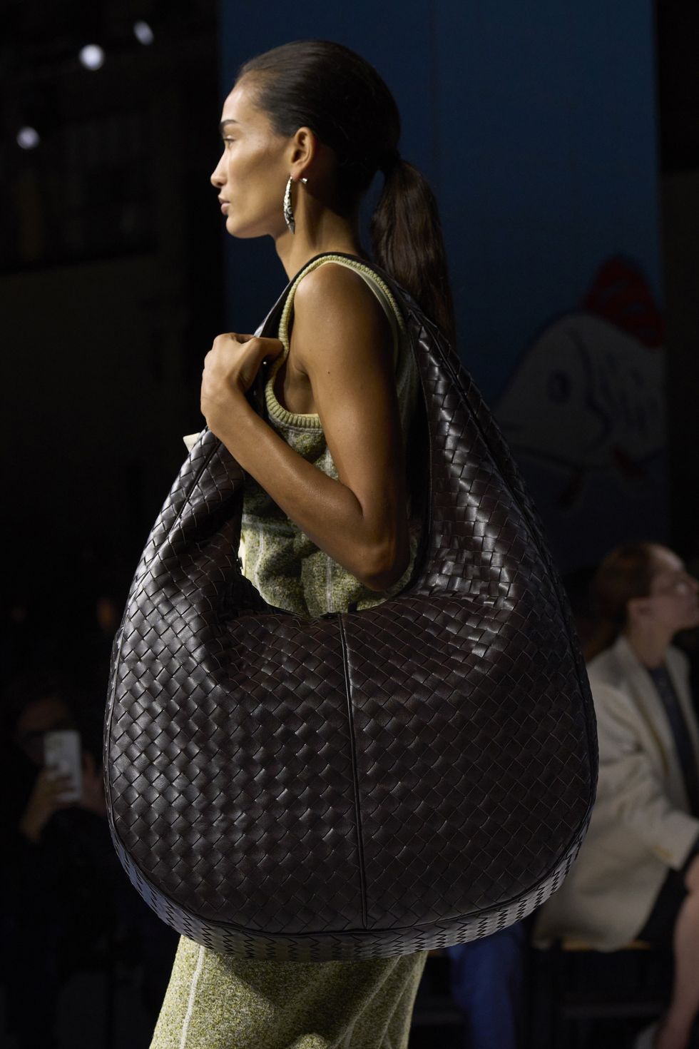 Bottega Veneta Large Veneta  Bags, Street style bags, Woven leather bag