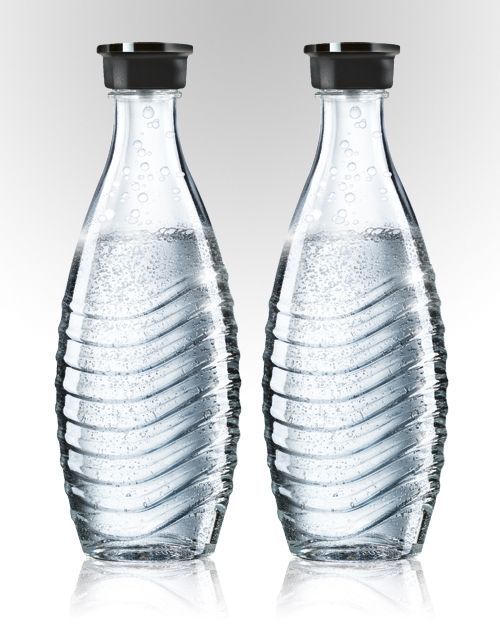 Bottle, Water, Glass bottle, Bottled water, Plastic bottle, Water bottle, Drinkware, Tableware, Drinking water, Glass, 