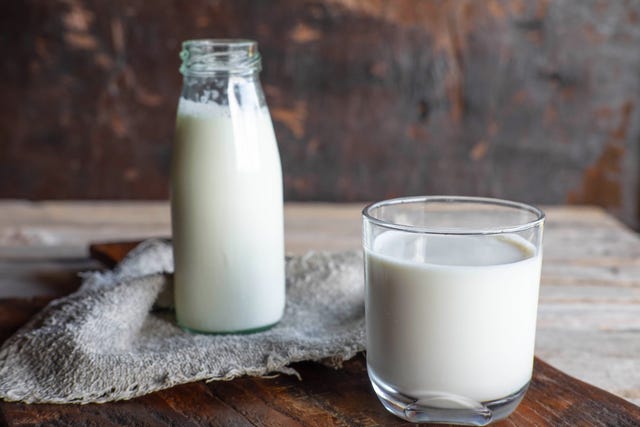 Everything You Need To Know About Raw Milk