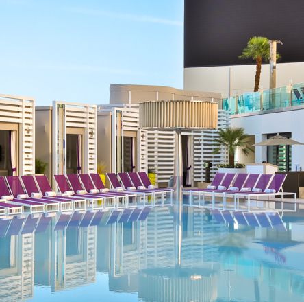 12 Best Pools in Las Vegas for Beating the Heat