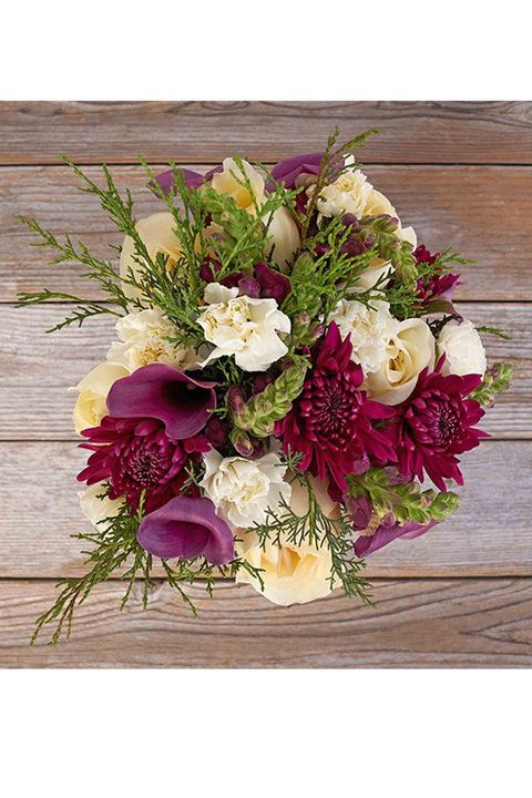 Flower, Bouquet, Floristry, Flower Arranging, Cut flowers, Plant, Floral design, Flowering plant, Petal, Artwork, 
