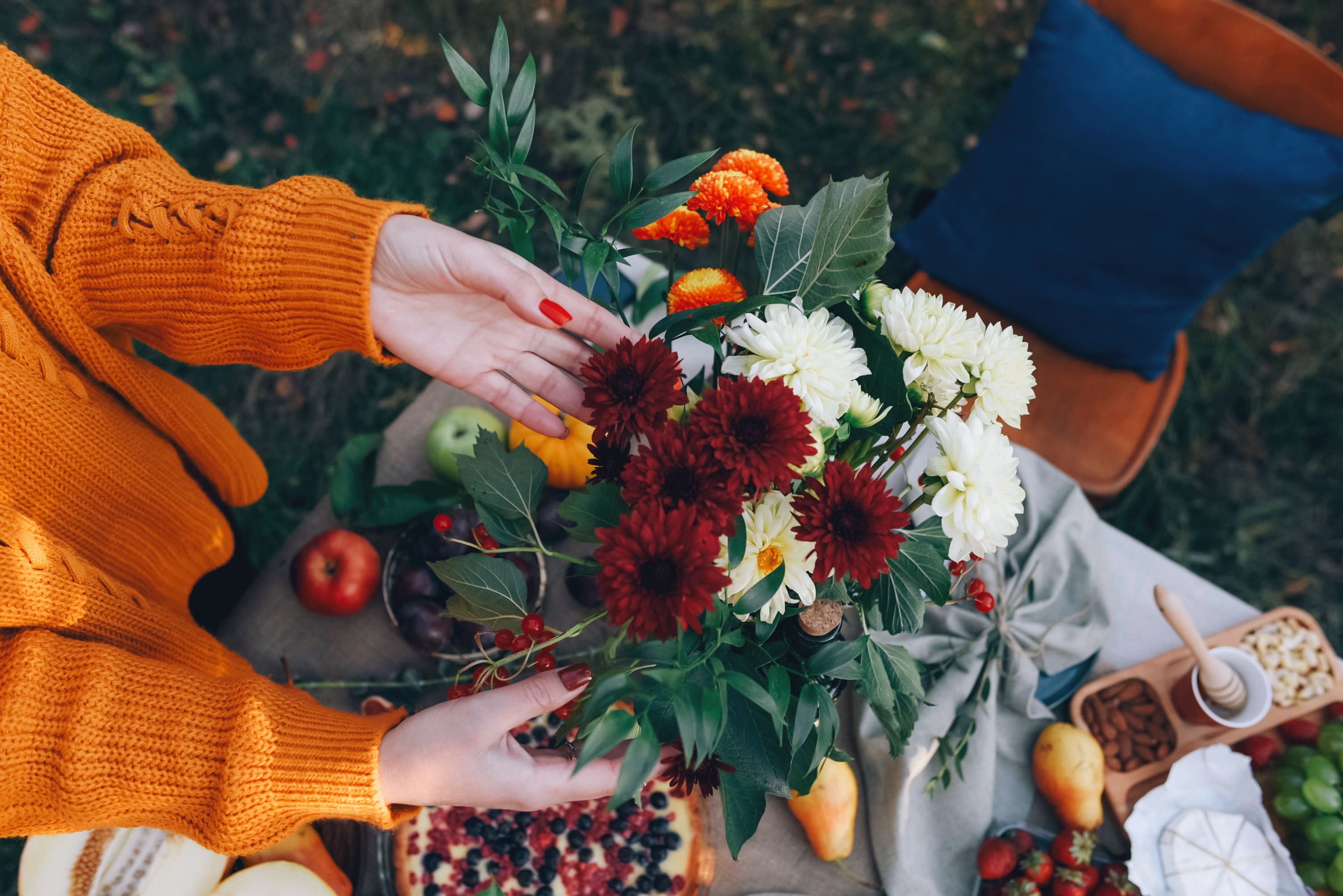 35 Best Thanksgiving Activities for Kids and Adults in 2023