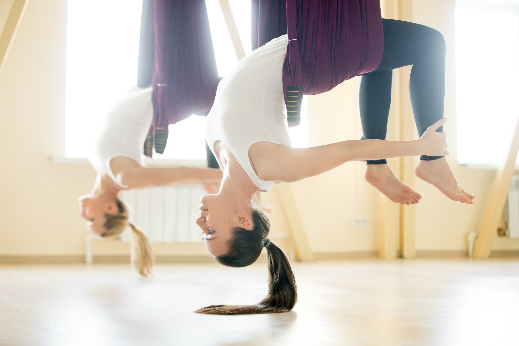 5 Easy Yoga Swing Poses for Beginners | Gravotonics