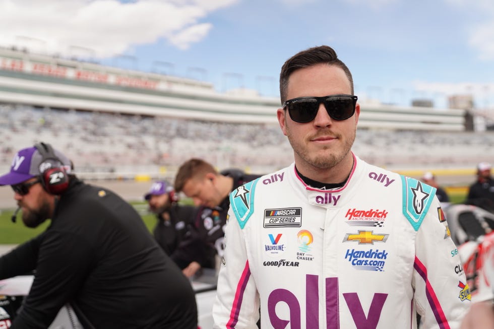 What I Learned Following a NASCAR Team Around for a Weekend