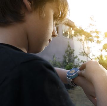 mejores relojes y pulseras inteligentes para niños