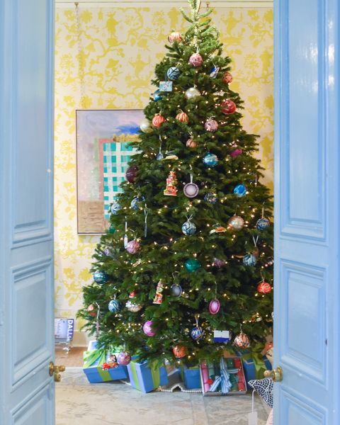 Christmas tree, Tree, Christmas decoration, Colorado spruce, oregon pine, Christmas ornament, Christmas, Holiday ornament, Spruce, Evergreen, 