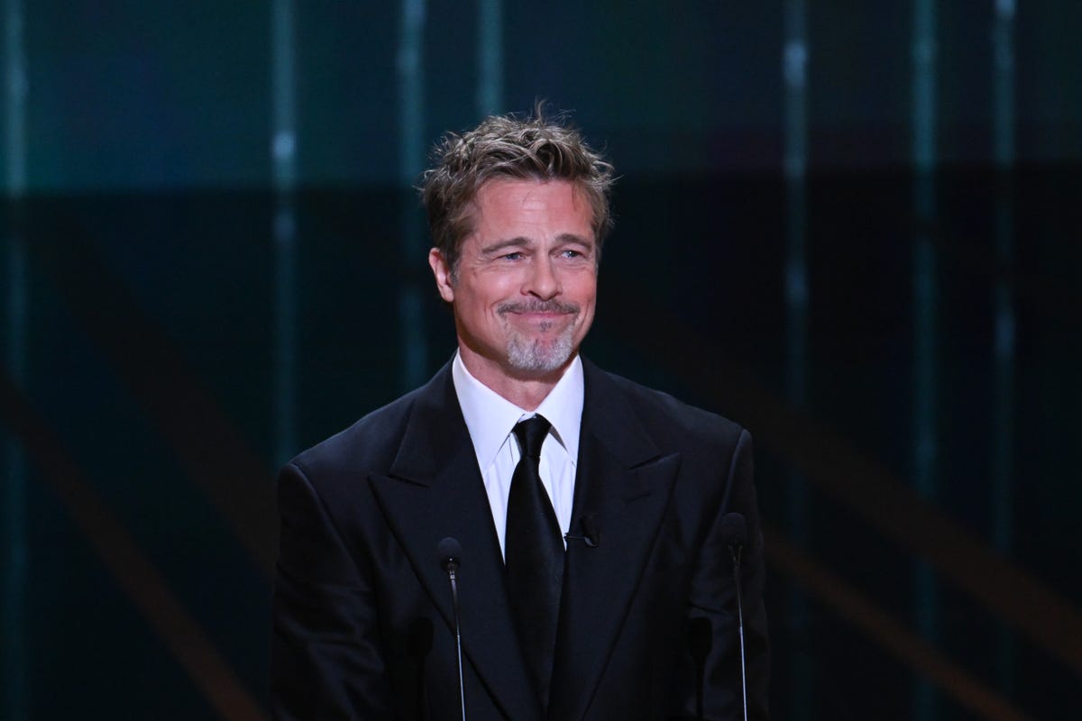 Brad Pitt Vende Su Mansión Encantada: Fantasmas, Exorcismos, Suicidios Y Star  Wars De Por Medio