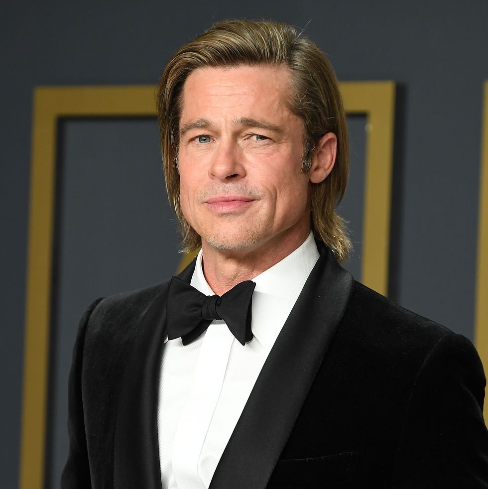 https://hips.hearstapps.com/hmg-prod/images/brad-pitt-poses-at-the-92nd-annual-academy-awards-at-news-photo-1589986302.jpg?crop=0.753xw:0.526xh;0.141xw,0&resize=980:*
