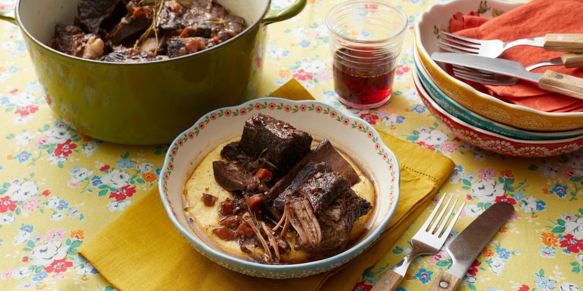 These Braised Short Ribs Fall Right Off the Bone