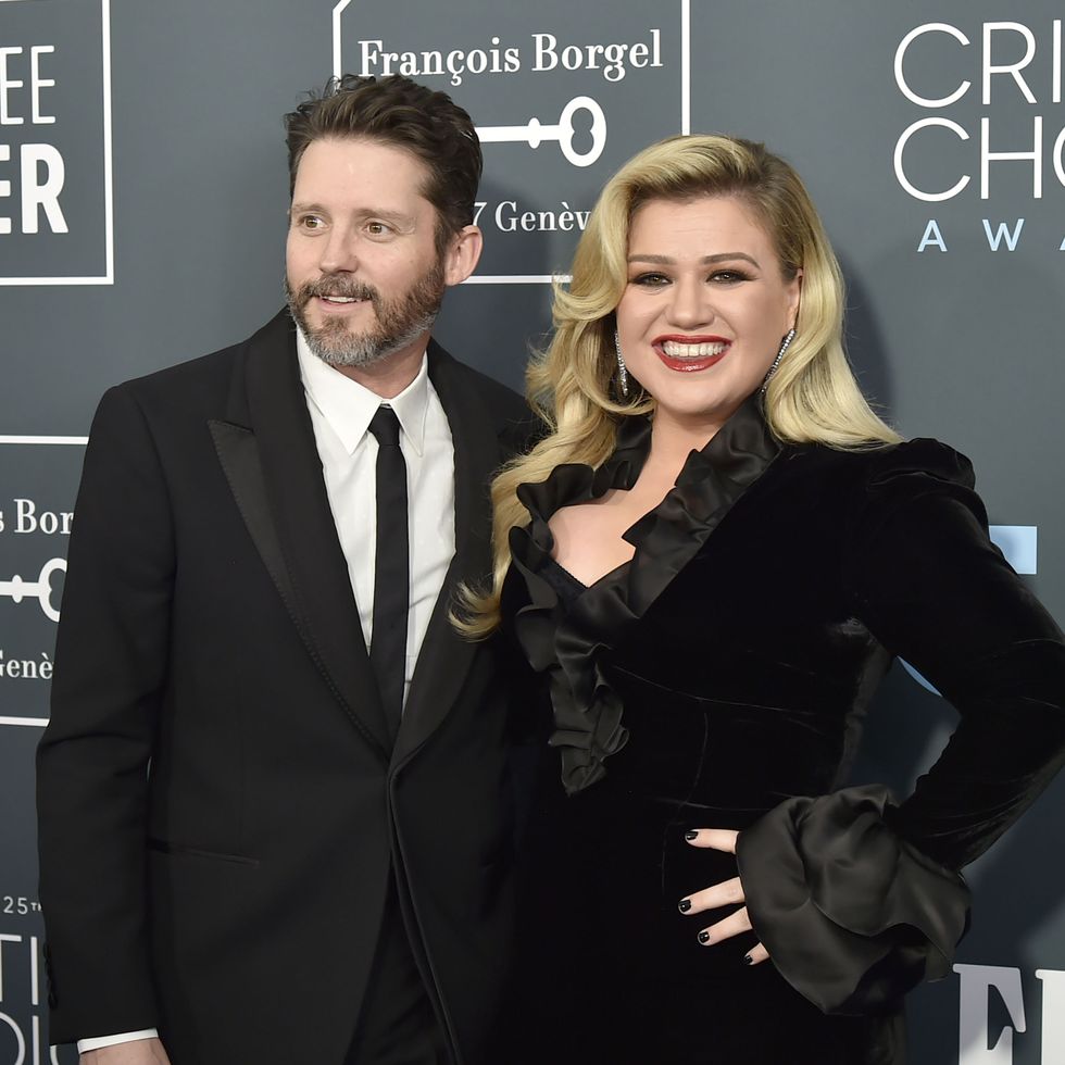 Kelly Clarkson Shares Family Update Amid Brandon Blackstock Divorce