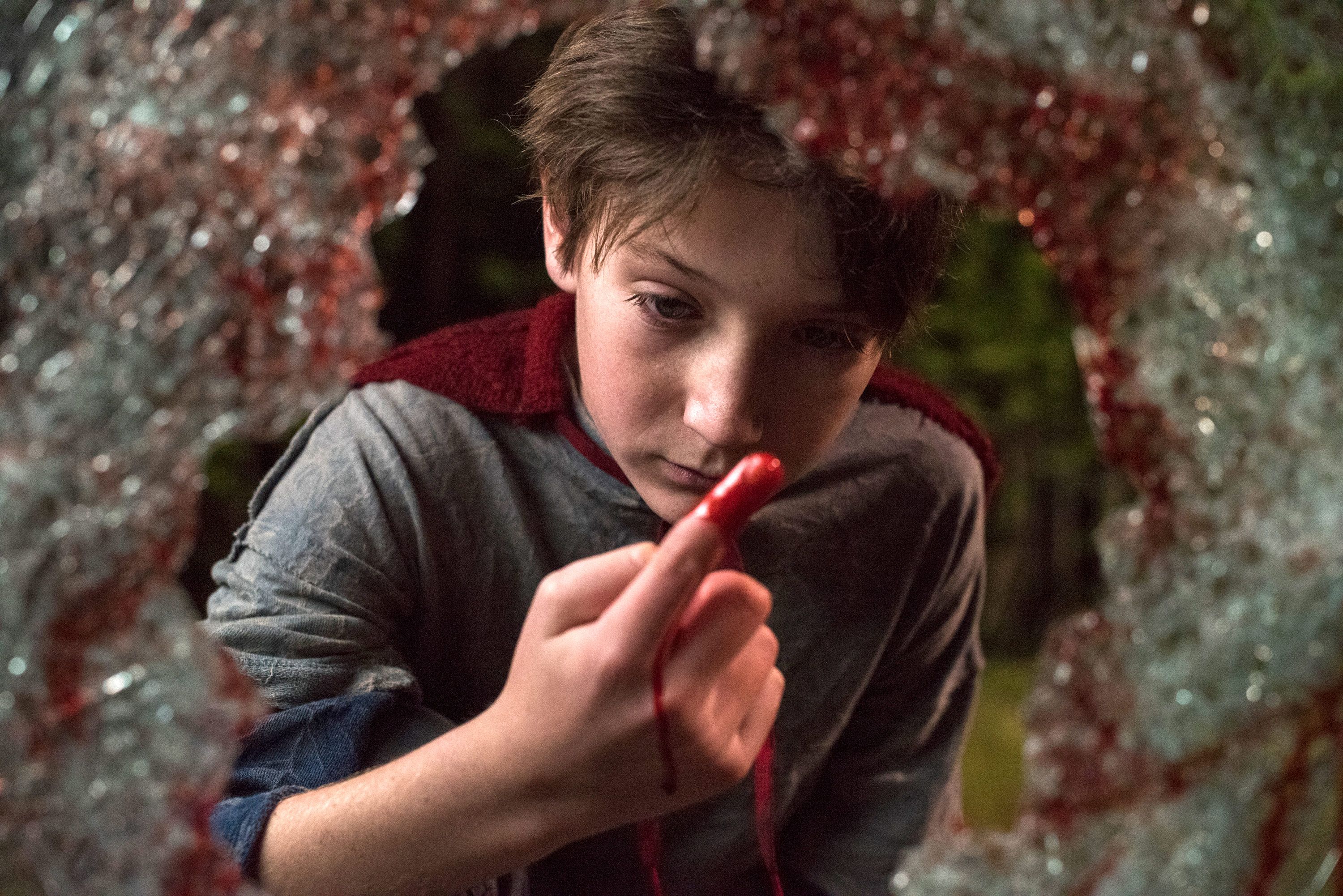 Latest TV Spot and Gruesome 3-Minute Red Band Clip Provide a Bunch of New ' BrightBurn' Footage - Bloody Disgusting