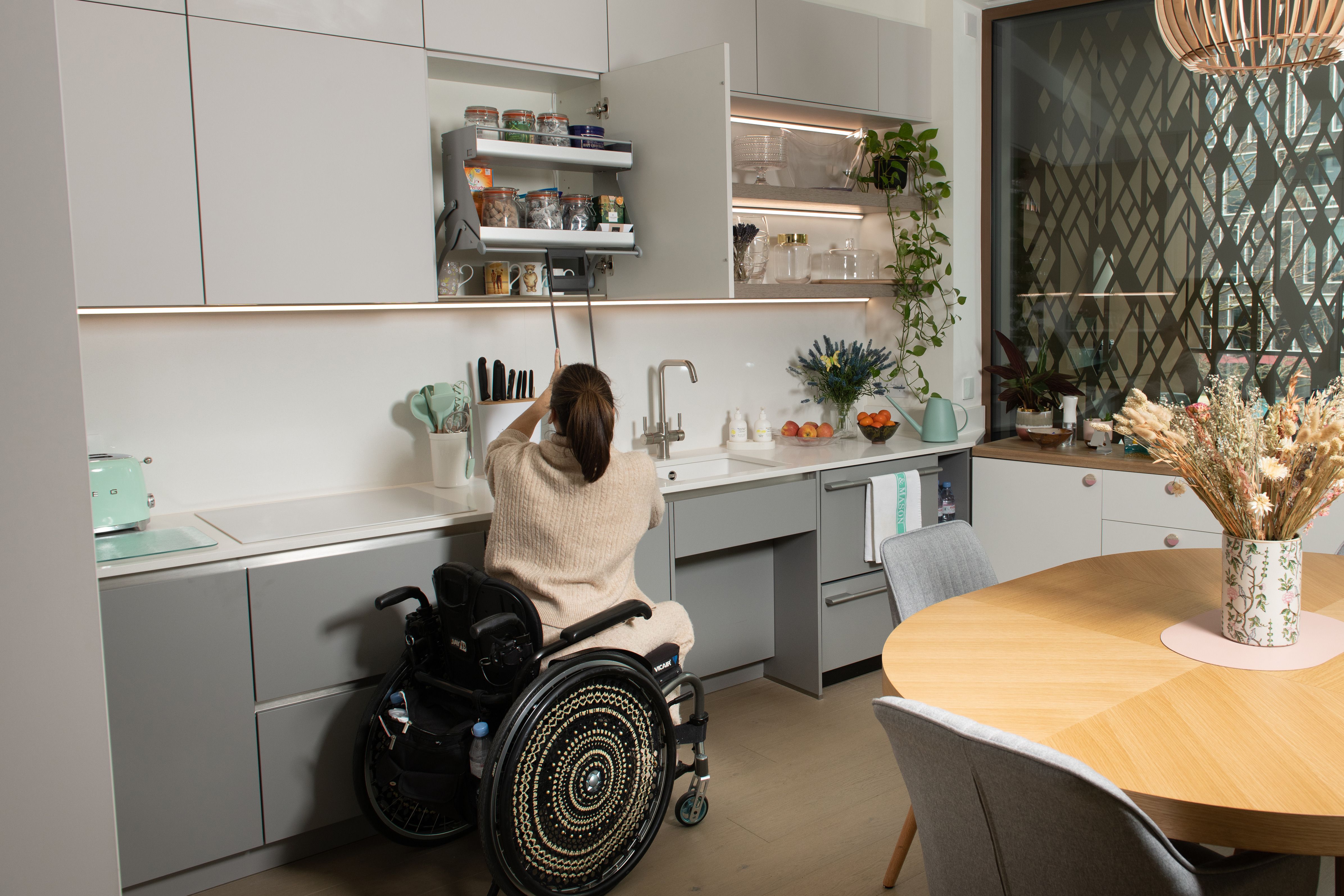 Wheelchair Friendly Kitchen Delivers On Accessibility Style   Brandt Kitchens Luma House Kings Cross 41 649310e659928 