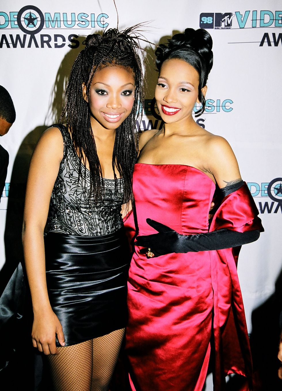monica and brandy at the 1998 grammys﻿