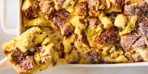 bread pudding with powdered sugar