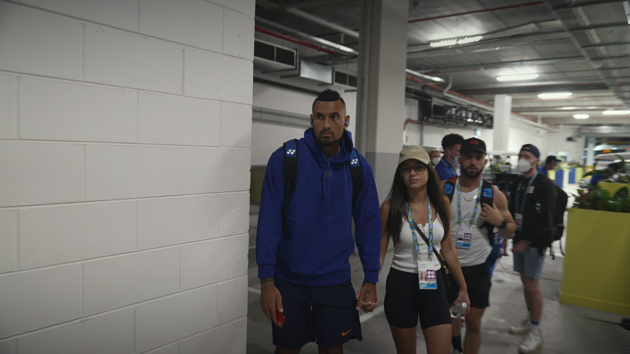 break point nick kyrgios and costeen hatzi in break point cr courtesy of netflix © 2023