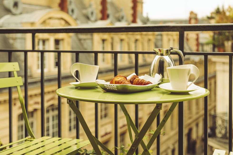 breakfast in paris