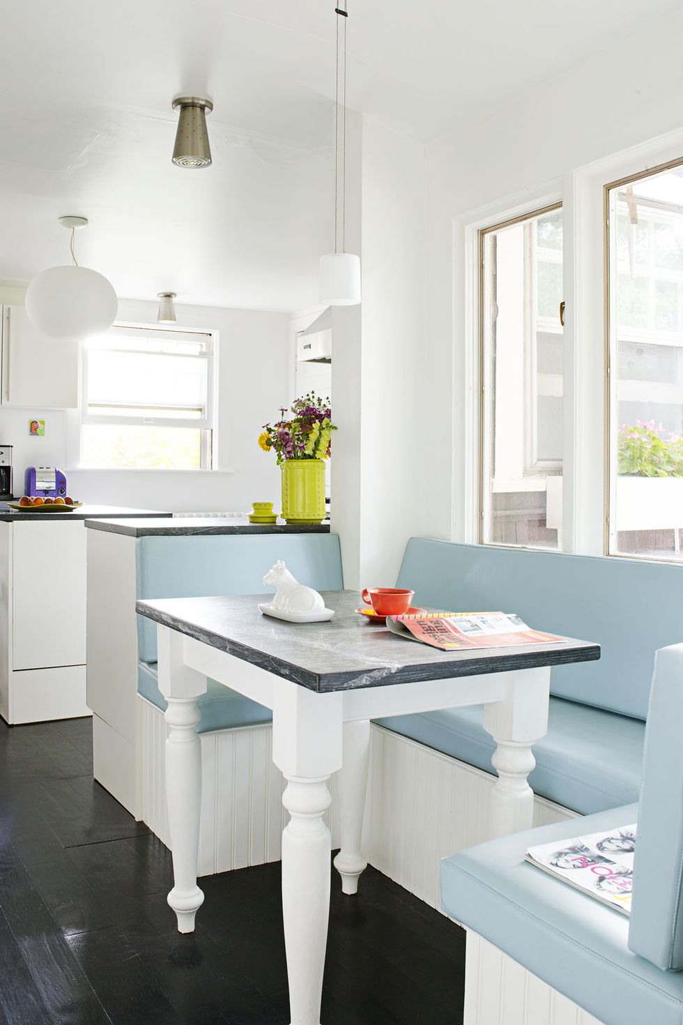 https://hips.hearstapps.com/hmg-prod/images/breakfast-nook-ideas-light-blue-square-table-1643130007.jpg?crop=1xw:0.99975xh;center,top&resize=980:*