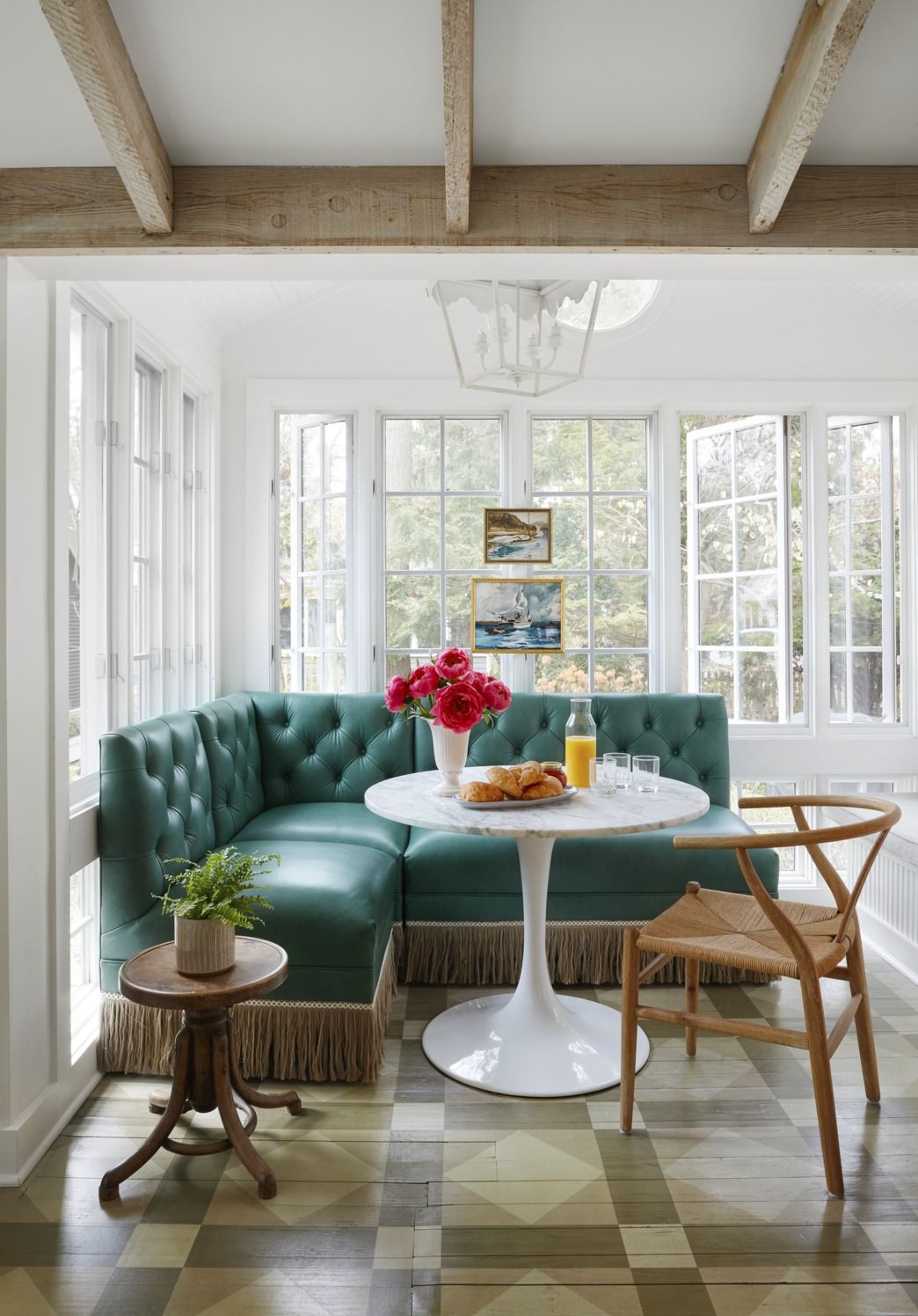 How To Style Breakfast Dining Nook