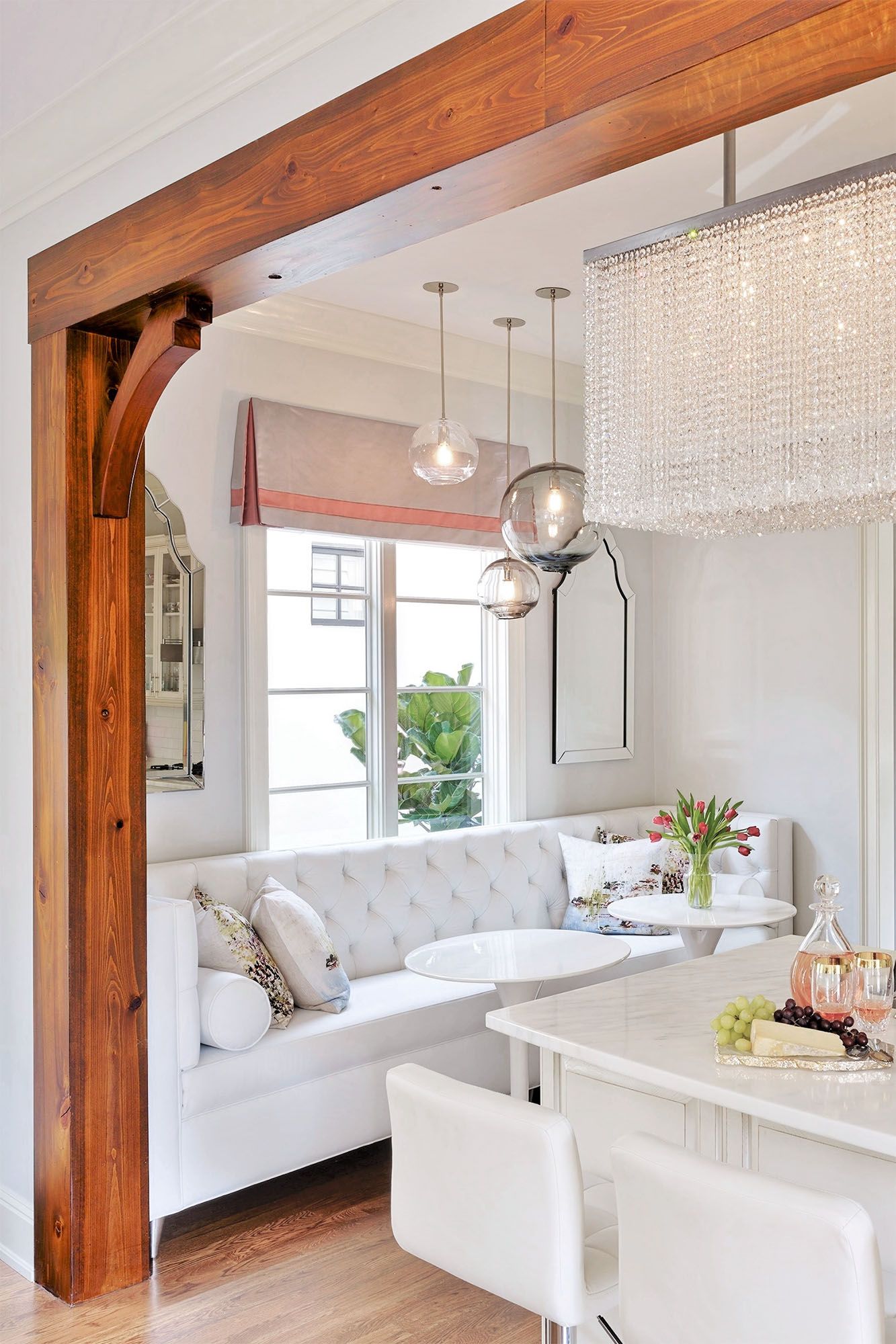 11 Stunning Breakfast Nook Ideas