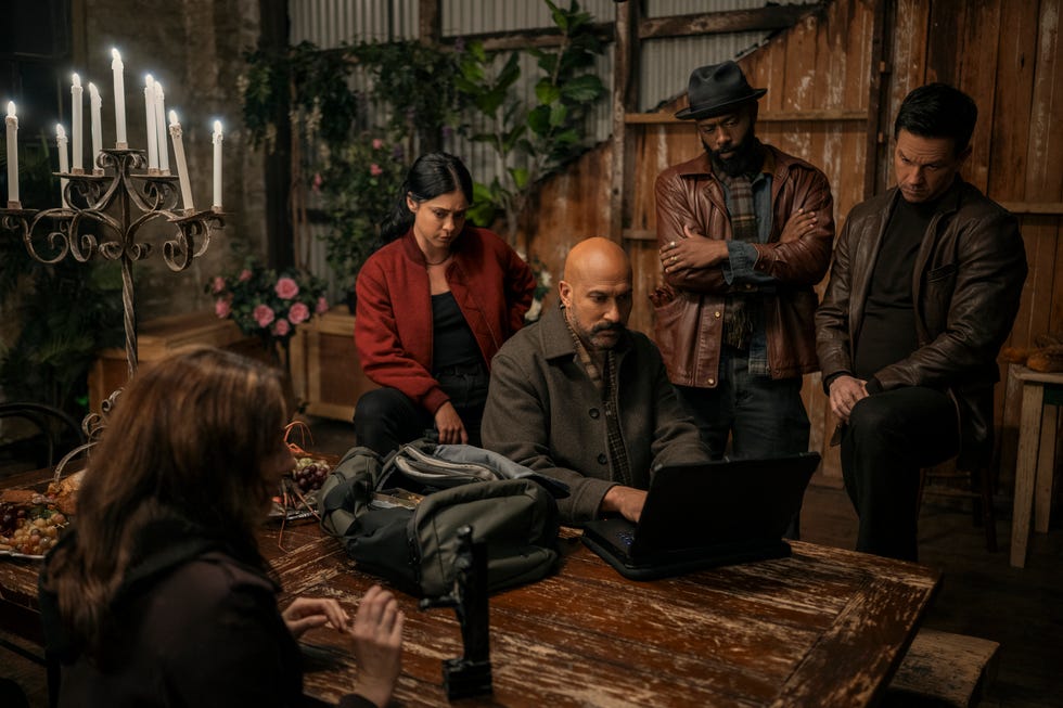 Brenda (Claire Lovering), Zen (Rosa Salazar), Ed (Keegan Michael Key), Grofield (Lakeith Stanfield) und Parker (Mark Wahlberg) in „Play Dirty“. Bildnachweis: Jasin Boland/Prime © Amazon Content Services LLC