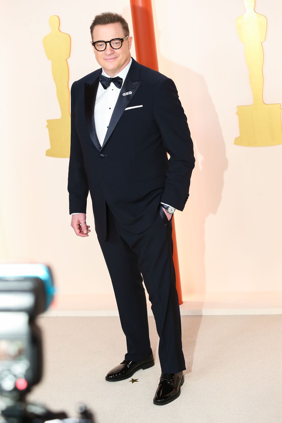 brendan fraser at the 95th annual academy awards arrivals