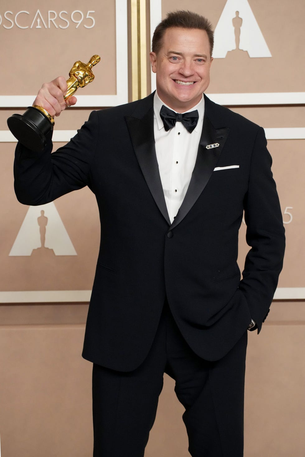brendan fraser en la gala de los oscar 2023