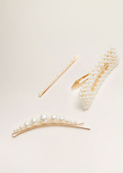 13 Bridal Hair Accessories For When You Say 'I Do'